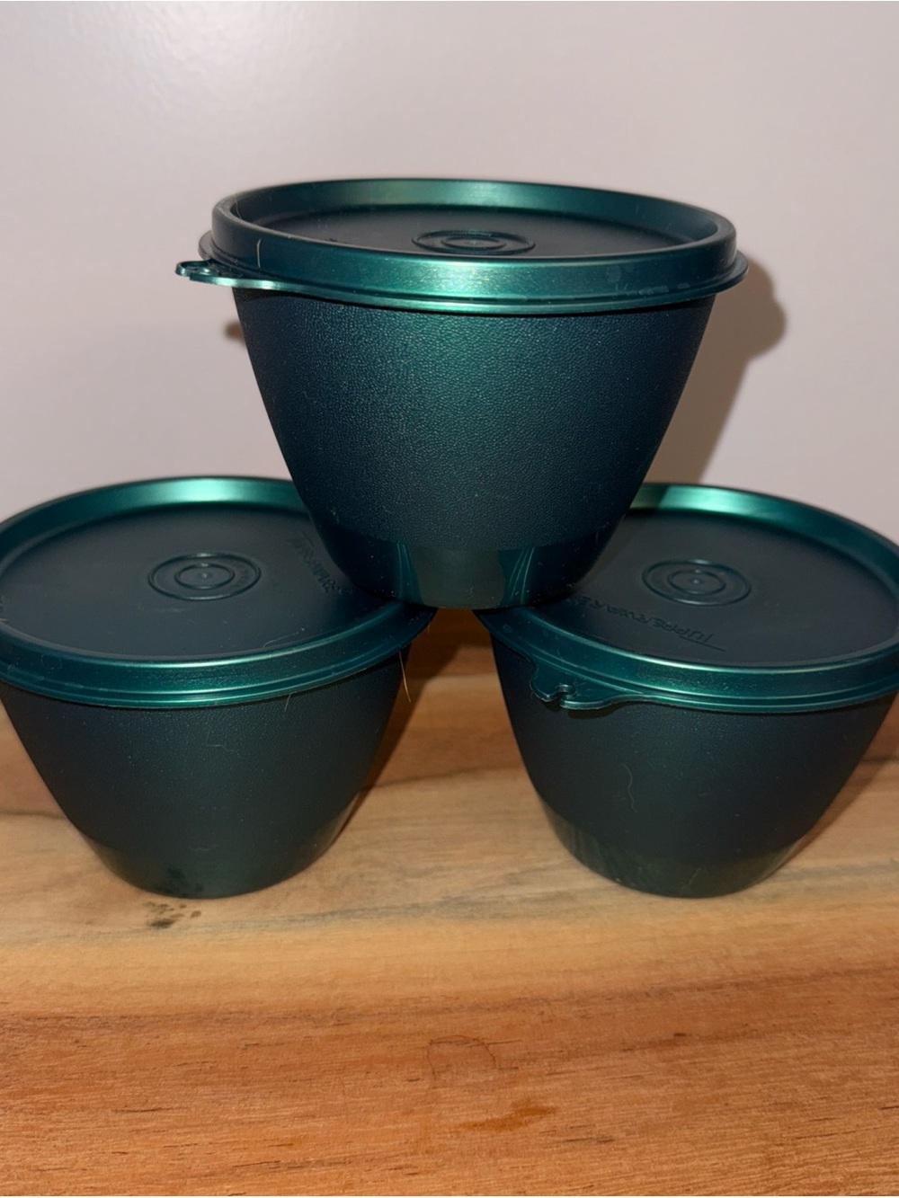 Tupperware Jade Green storage Bowl and lids #148 set of 3 EUC Meal prep